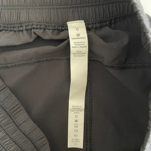 SOLD Lululemon wide leg pants - Picture 4 of 4